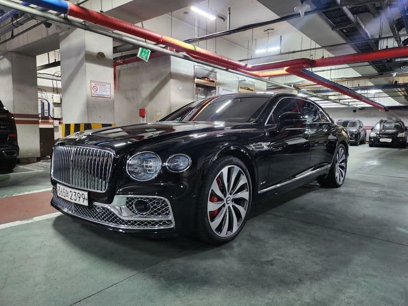 2020 Bentley Flying Spur 6.0 photo 1