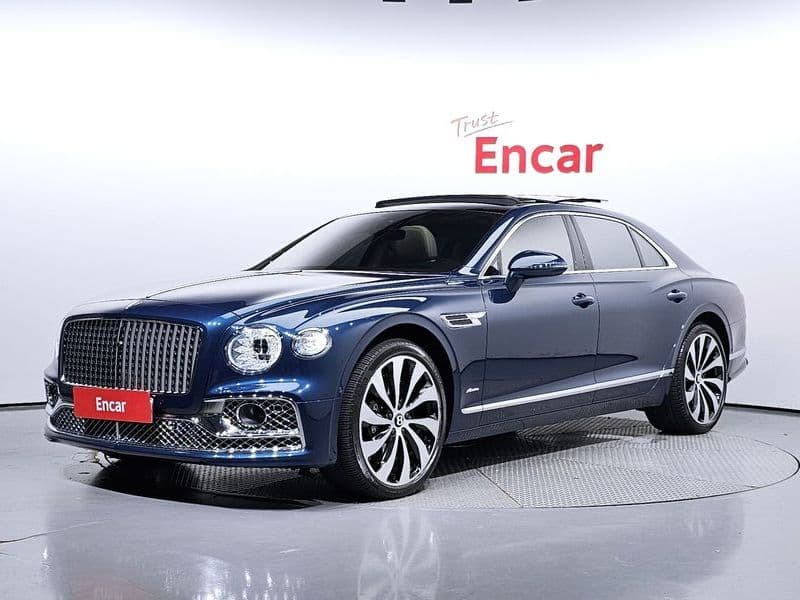 2024 Bentley Flying Spur 4.0 Azure photo 1