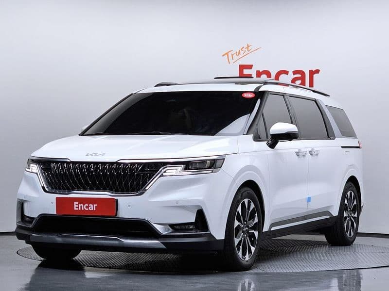 2021 Kia Carnival 9-Seater Signature photo 1
