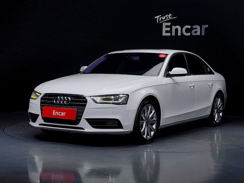 2013 Audi A4 2.0 TFSI Quattro Dynamic B8 photo 1
