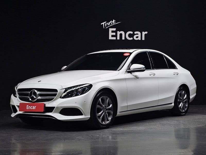 2016 Mercedes-Benz C-Class C220 d Avantgarde photo 1