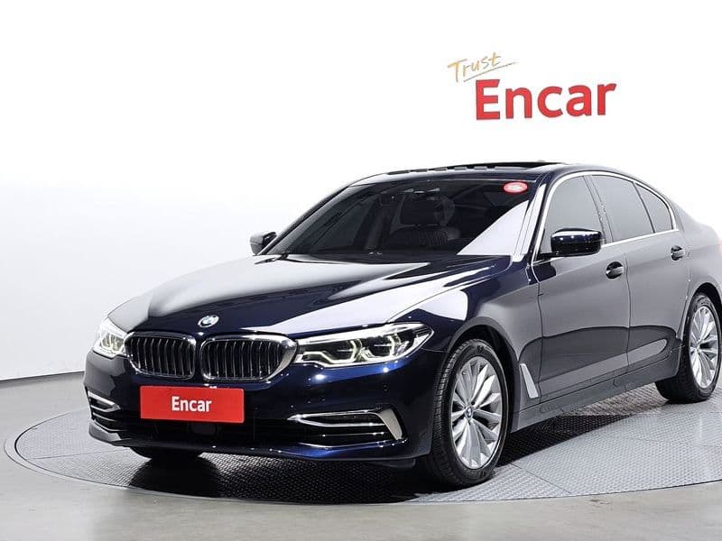 2020 BMW 5 Series 520d Luxury Plus photo 1