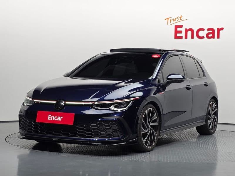 2024 Volkswagen Golf 2.0 GTI photo 1