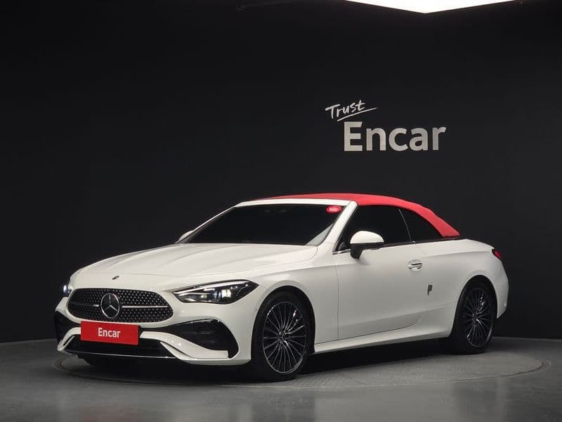 2024 Mercedes-Benz E-Class CLE200 Cabriolet photo 1
