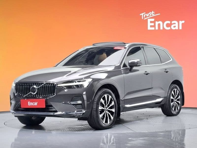 2023 Volvo XC60 B5 Ultimate Bright photo 1