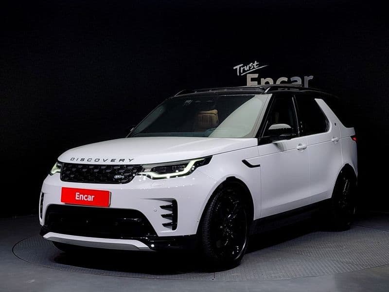 2024 Land Rover Discovery P360 Dynamic HSE photo 1