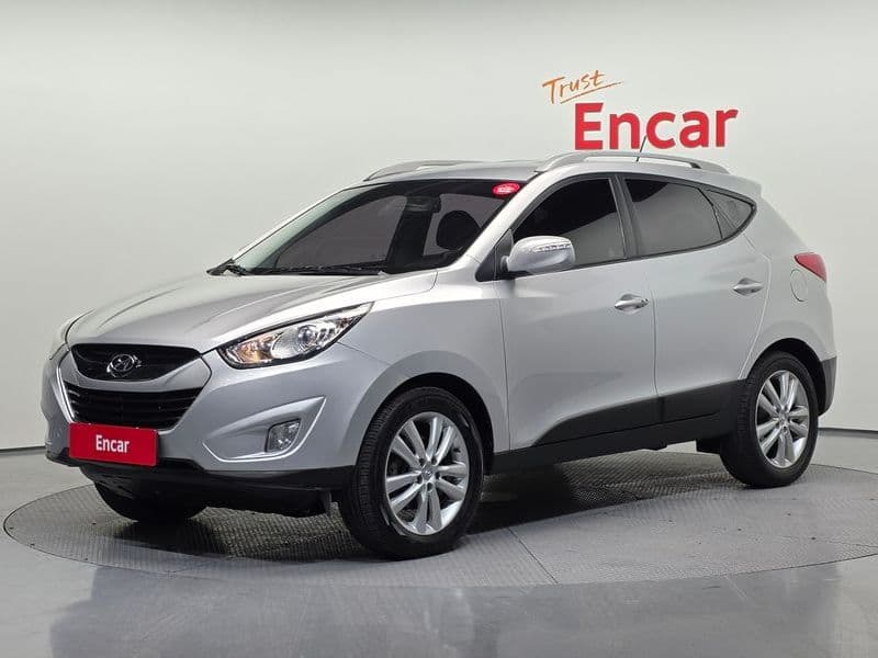 2013 Hyundai Tucson Diesel 2WD LX20 Luxury photo 1