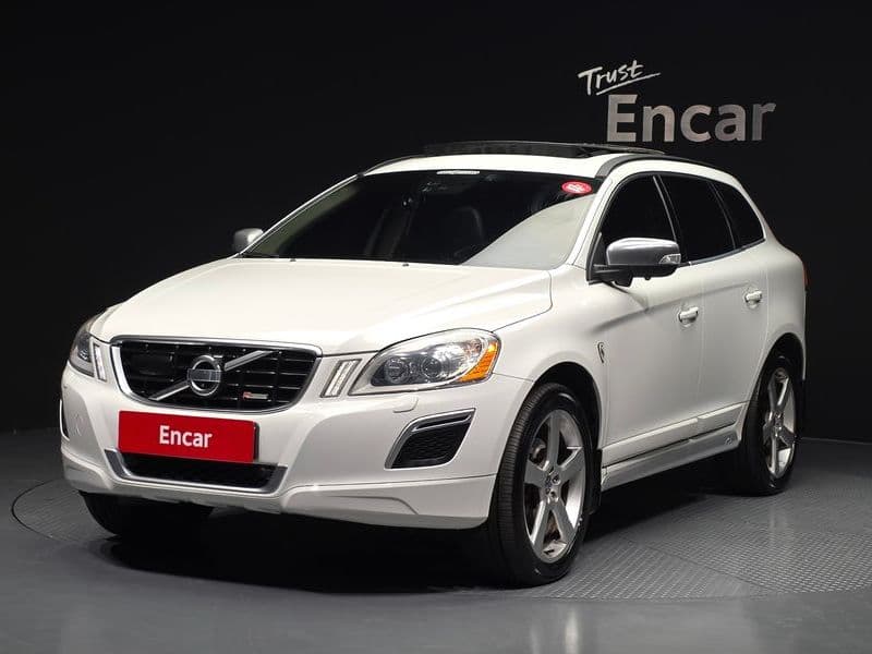 2013 Volvo XC60 T6 R-Design 1st photo 1