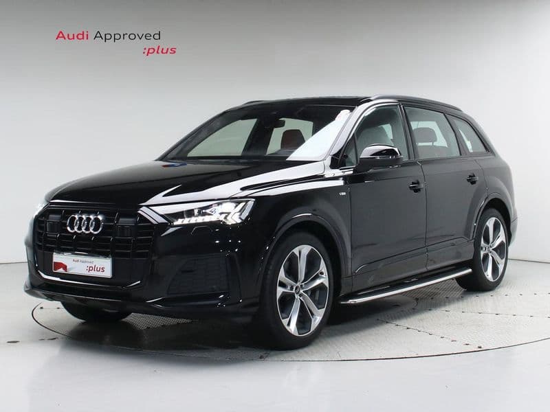 2023 Audi Q7 50 TDI Quattro Exclusive photo 1