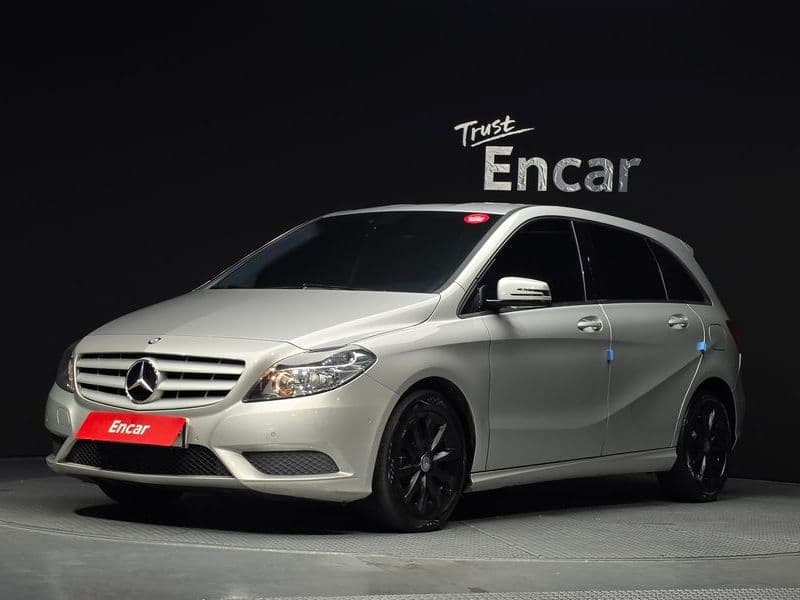 2013 Mercedes-Benz B-클래스 W246 B200 CDI Blue efficiency photo 1