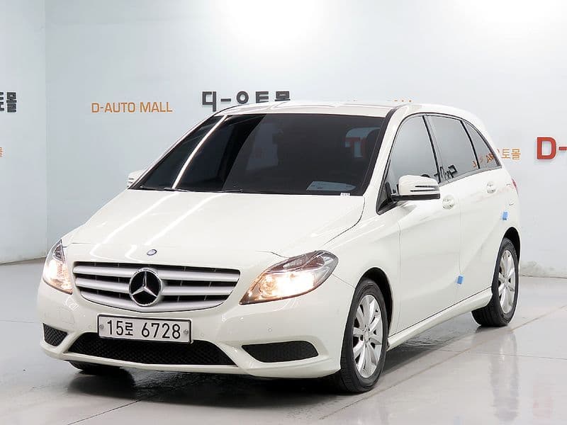 2013 Mercedes-Benz B-클래스 W246 B200 CDI Blue efficiency photo 1