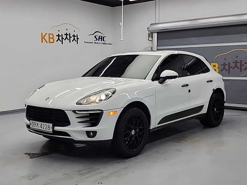 2017 Porsche Macan 3.0 S 95B photo 1