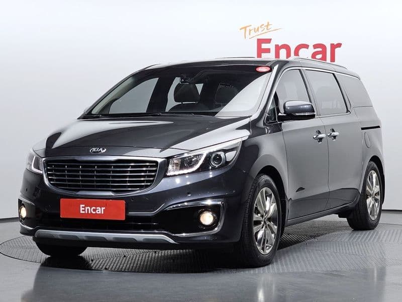 2015 Kia Carnival 9-seater Noblesse photo 1
