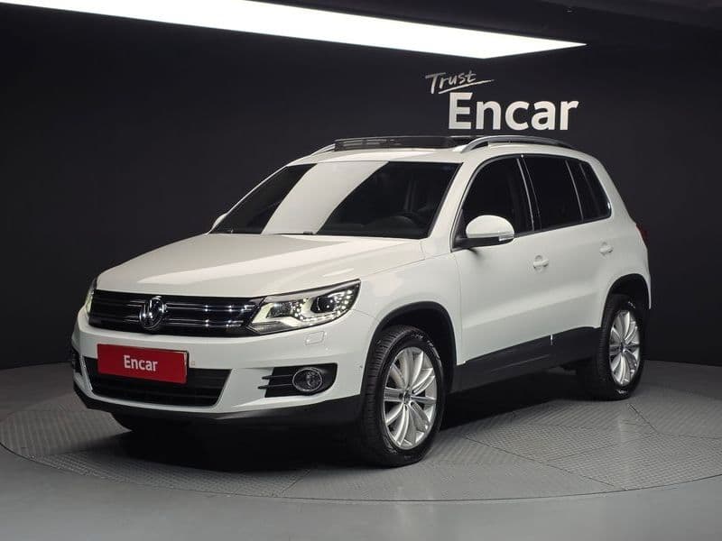 2016 Volkswagen Tiguan 2.0 TDI Premium 5N photo 1
