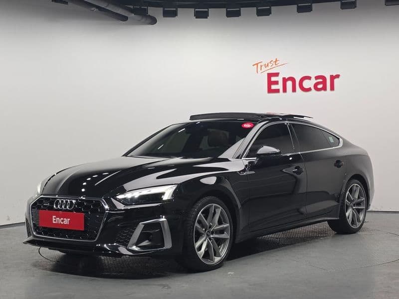 2023 Audi A5 45 TFSI Quattro Premium Sportback photo 1