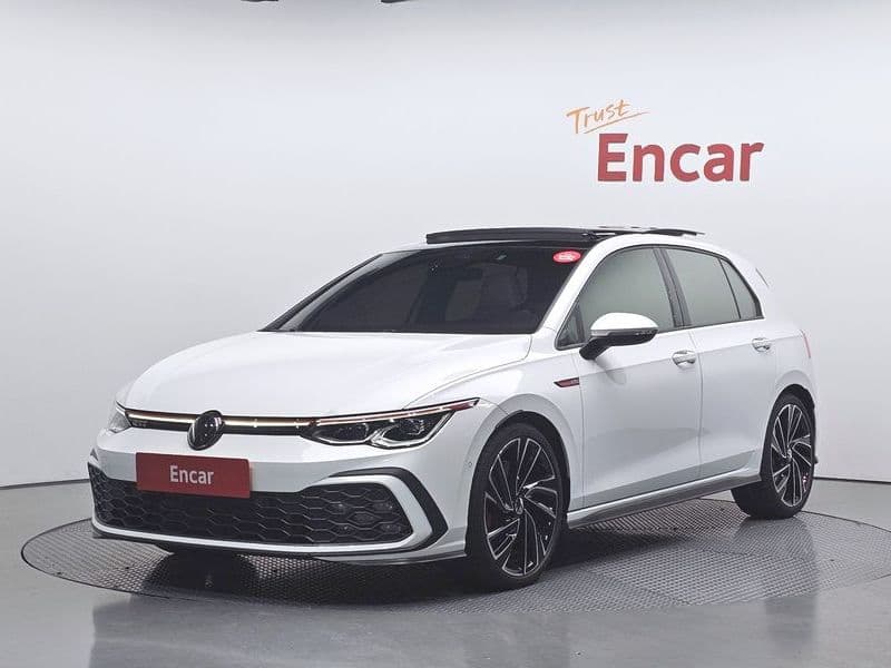 2024 Volkswagen Golf 2.0 GTI photo 1