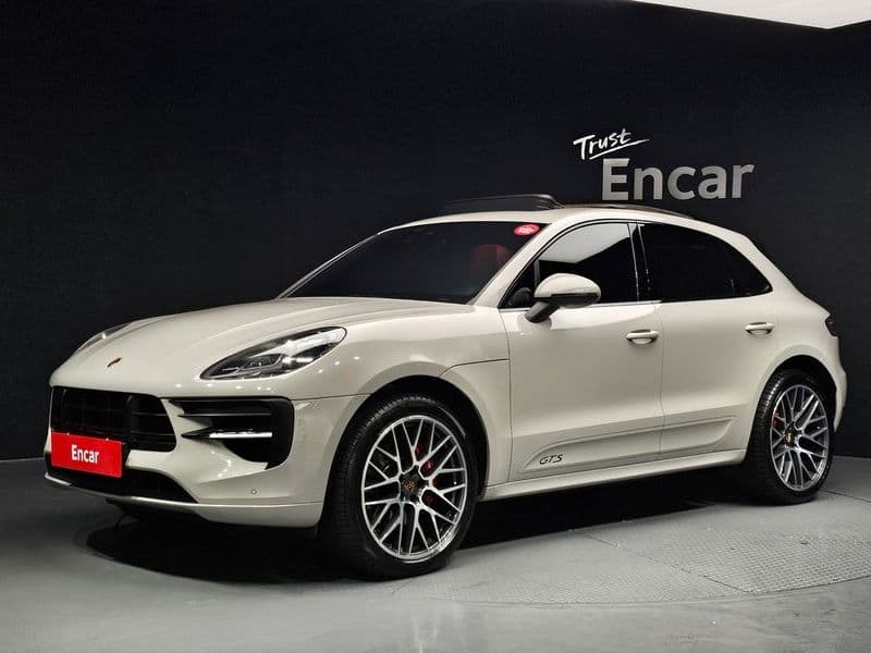 2021 Porsche Macan 2.9 GTS 95B photo 1