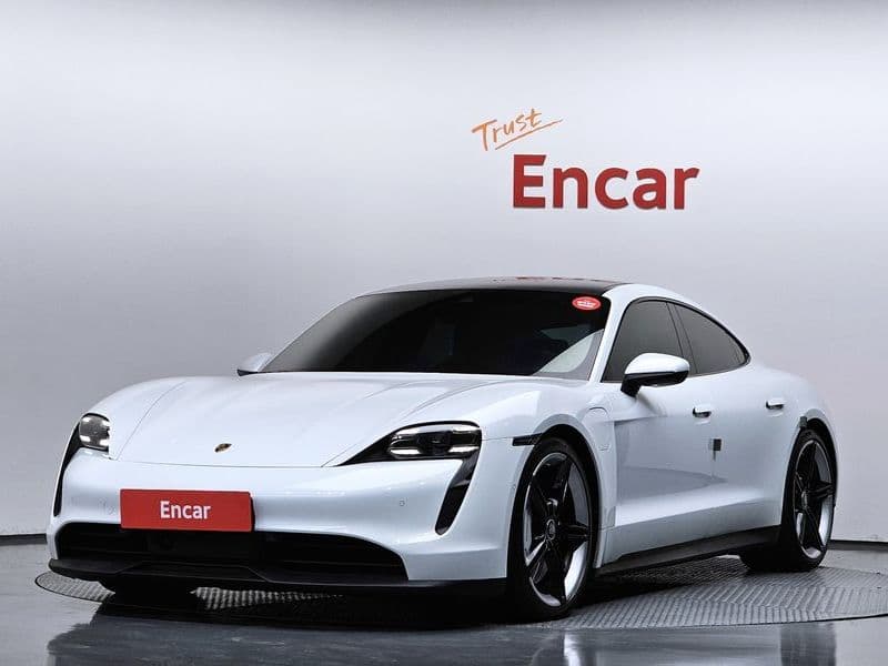 2020 Porsche Taycan 4S photo 1