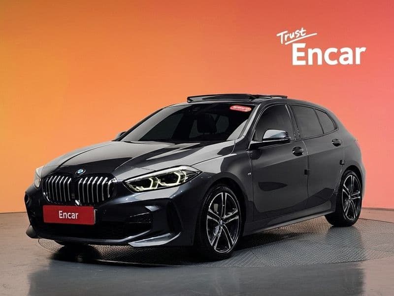 2021 BMW 1시리즈 118d M Sport photo 1