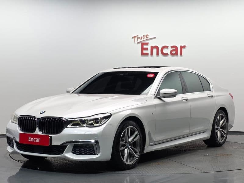 2017 BMW 7 Series 730d xDrive M Sport photo 1