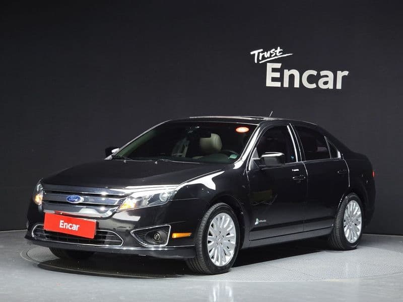 2012 Ford Fusion Hybrid photo 1