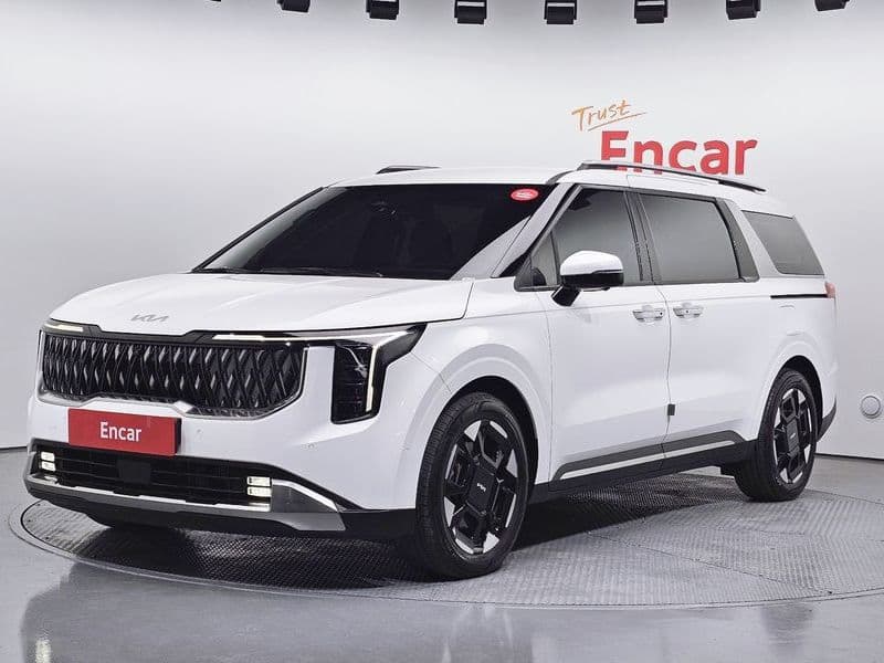 2024 Kia Carnival 9-Seater Noblesse photo 1