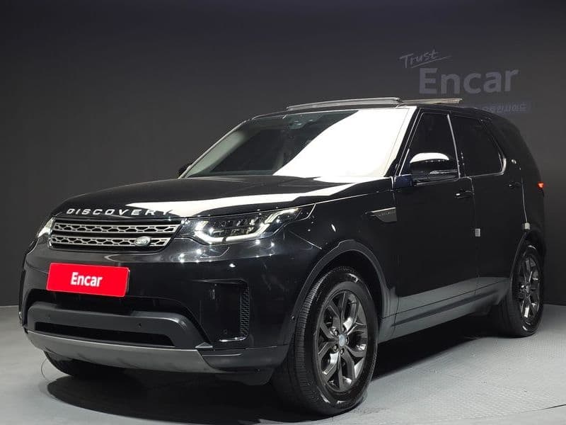 2020 Land Rover Discovery 2.0 SD4 SE photo 1
