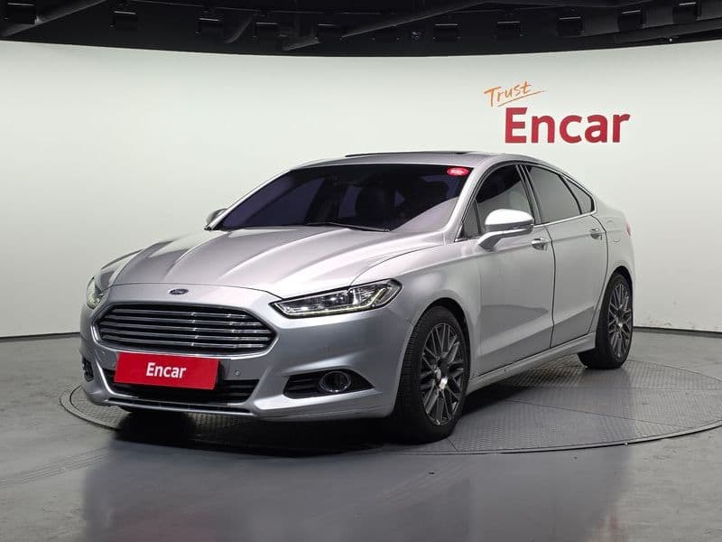 2015 Ford Mondeo 2.0 Trend photo 1