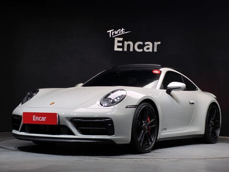 2023 Porsche 911 Carrera GTS photo 1
