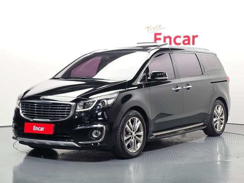 2017 Kia Carnival 9-seater Prestige photo 1
