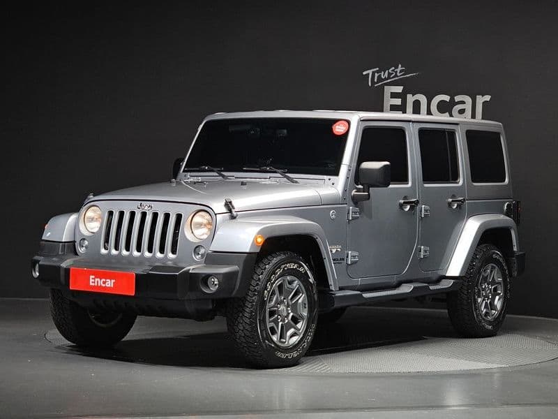 2017 Jeep Wrangler 3.6 Sahara 4Door photo 1