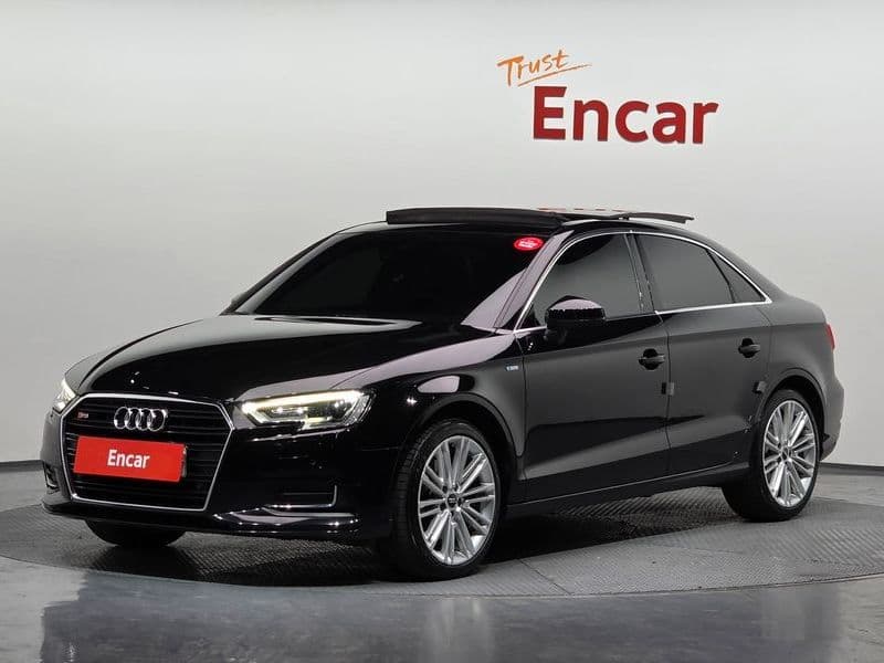 2018 Audi A3 40 TFSI 8V photo 1