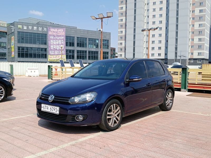 2012 Volkswagen Golf 2.0 TDI photo 1