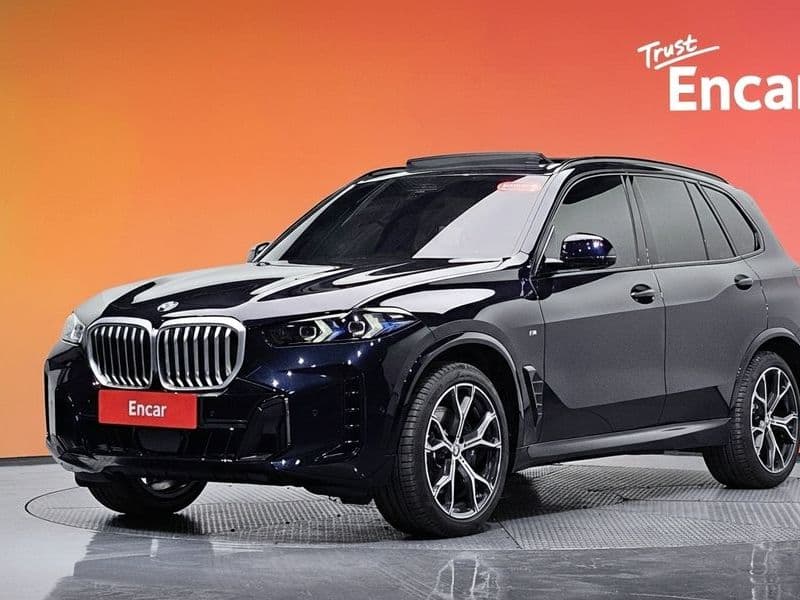 2026 BMW X5 xDrive 40i M Sport photo 1