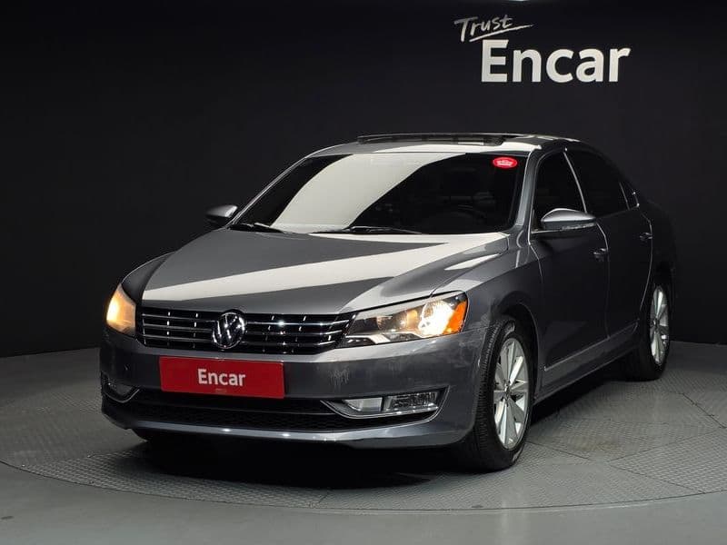 2015 Volkswagen Passat 1.8 TSI B7 photo 1