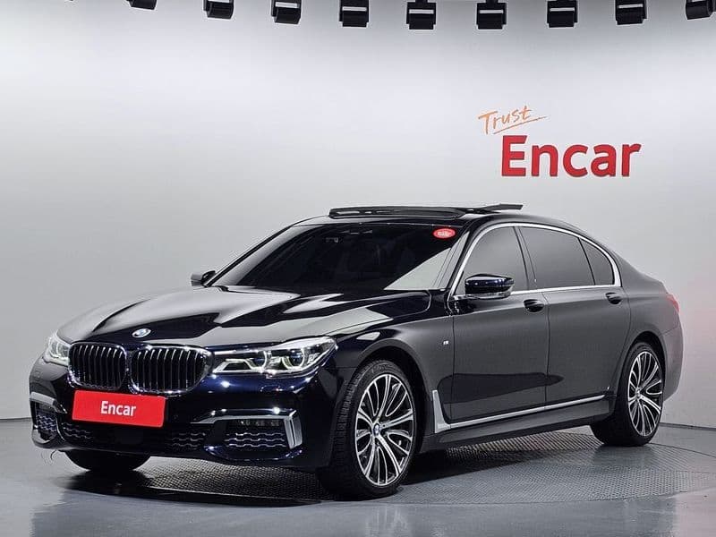 2017 BMW 7 Series 730Ld xDrive M Sport photo 1