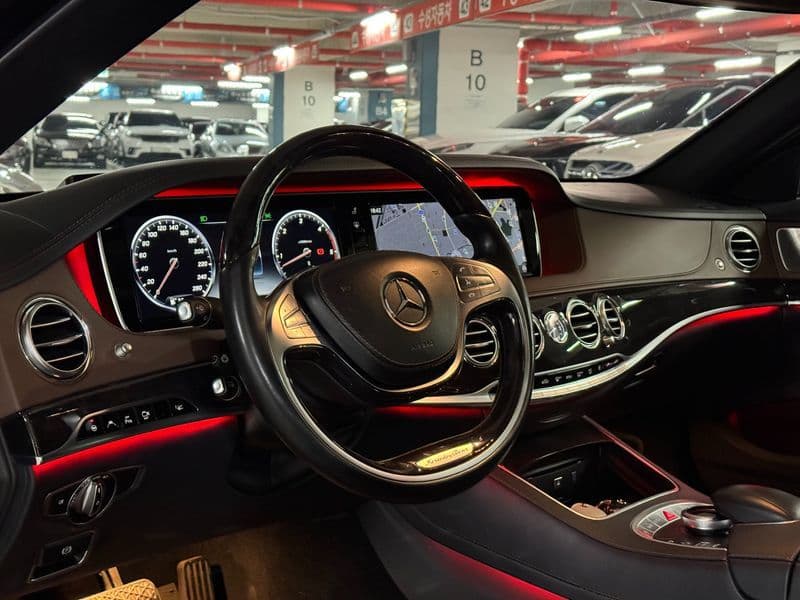 2017 Mercedes-Benz S-Class S350L d 4MATIC photo 9