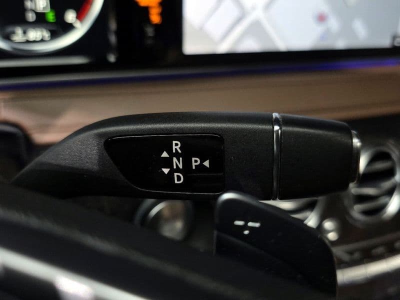 2017 Mercedes-Benz S-Class S350L d 4MATIC photo 9