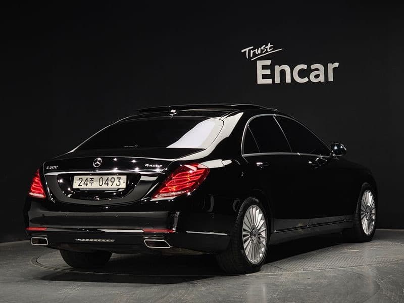 2016 Mercedes-Benz S-Class S500L 4MATIC photo 2