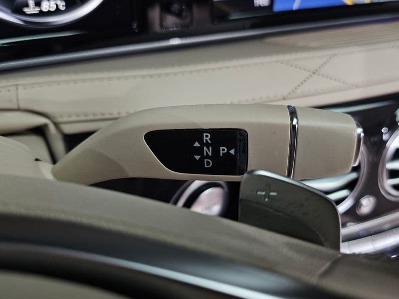 2016 Mercedes-Benz S-Class S500L 4MATIC photo 9